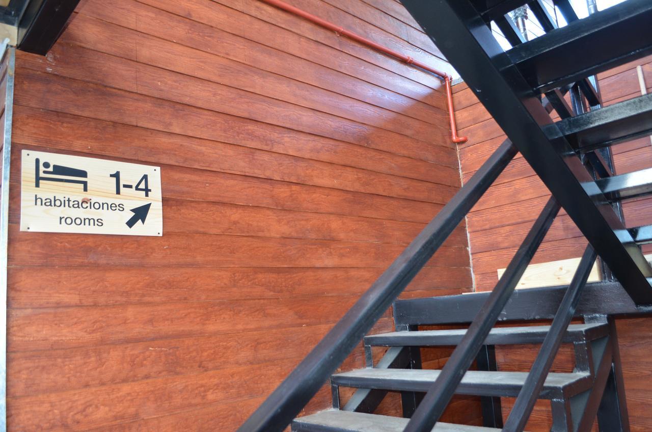 Hostal Camino De Santiago Puerto Natales Ngoại thất bức ảnh